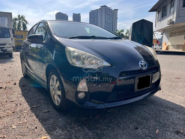 2013 Toyota PRIUS C 1.5 TRD SPORTIVO (HYBRID) ✅ - 3