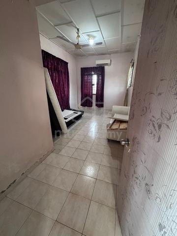 Big master room 1