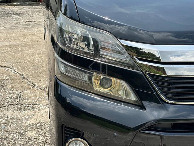 2013 Toyota VELLFIRE 2.4 Z GOLDEN EYES ANH20W - 4