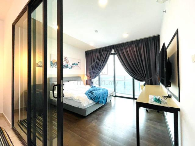 Almas Suites @ Puteri Harbour 1
