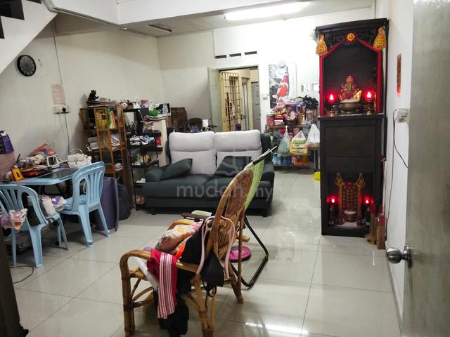 [Low Cost] Jalan Permas 8 Renovated Freehold 2Bed 1Bath Landed 1