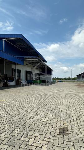DEMAK LAUT WAREHOUSE FOR RENT At BINTAWA SEJINGKAT KUCHING 1
