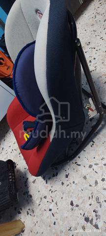 car seat - photo 2 of 3