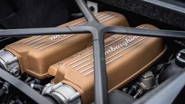 2018 Lamborghini HURACAN 5.2 LP 640-4 PERFORMANTE - 4