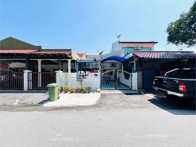 [FACING OPEN]  Taman Ria Sg Jelok Kajang Single Storey Terrace House 1