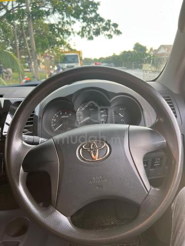 2011 Toyota HILUX 2.5 G MY05 KUN25R FACELIFT II - 5