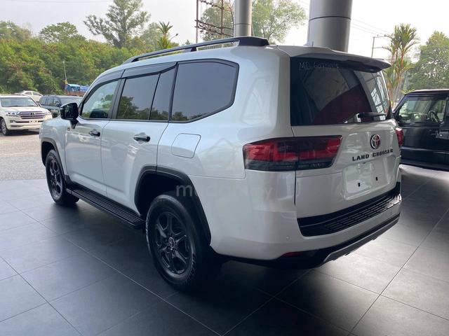 2024 Toyota LANDCRUISER 300 3.5P GR SPORT (A) - 3