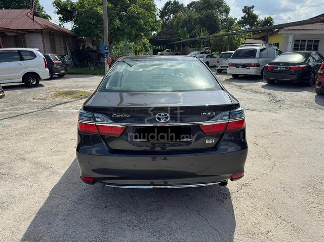 2017 Toyota CAMRY 2.5 HYBRID LUXURY (LOAN KEDAI) - 5