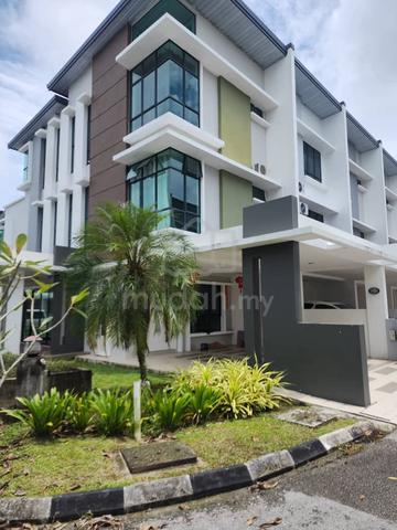 XXL Aurora Height  3-Storey Corner Unit, Moyan Square, Batu Kawa 2