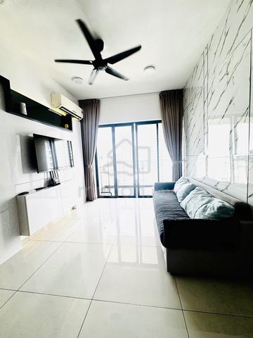 Bay Point @ Country Garden Danga Bay 1