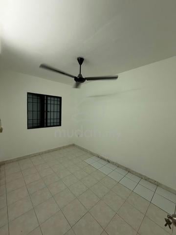 Flora Damansara 1