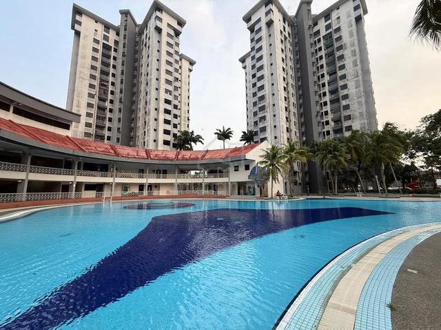 Mewah View Luxurious Apartments 1