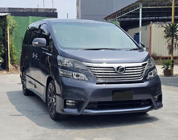 2010 Toyota VELLFIRE 2.4 Z PLATINUM SELECTION - 1