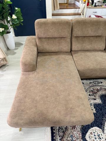 L-Shape Sofa by HOGAR - photo 4 of 6