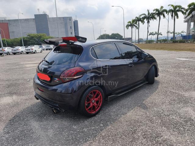 2014 Peugeot 208 1.6 VTI ALLURE (A) - 5