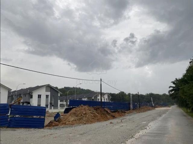 Freehold Tanah Luas 3 Ekar Jalan Paip Meru Zoning Residential 1