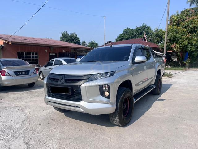 2019 Mitsubishi TRITON 2.4 VGT KNIGHT (LOAN KEDAI) - 1