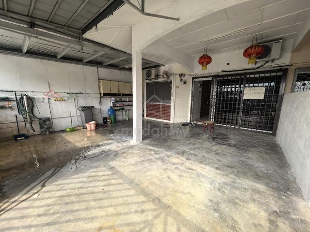 House for Sale @ TAMAN GUNUNG LAMBAK π‘ 1