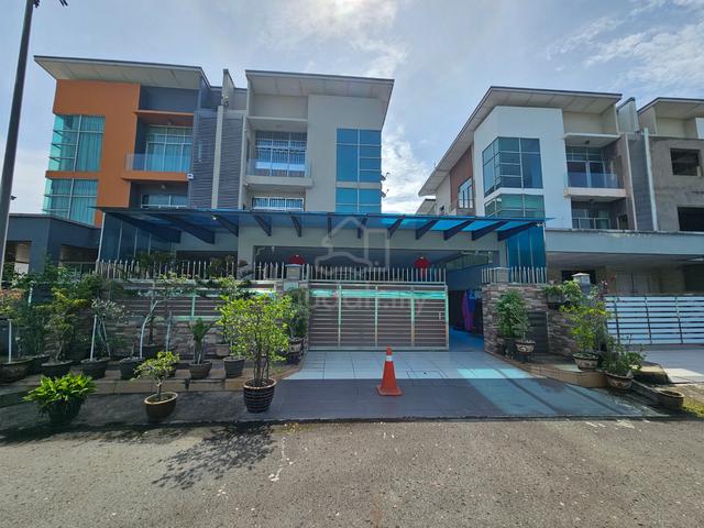 Taman Bukit Hijau I 3 Storey Semi-D I Renovated Tuaran Bypass For Sale 1