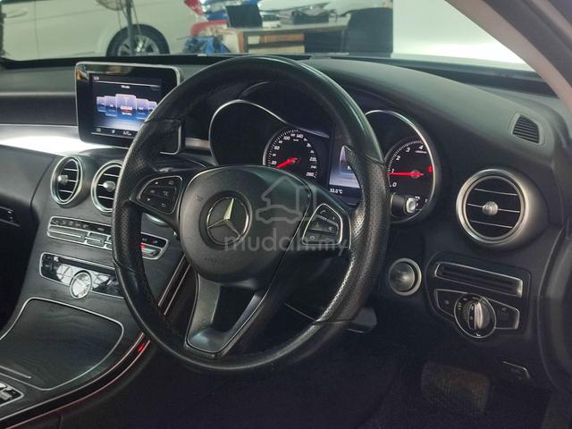 2017 Mercedes Benz C200 2.0 AVANTGARDE (CBU) (A) - 3