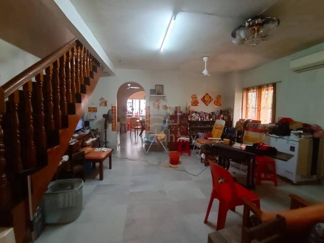 2 Sty Pandan Indah Corner Fully Exted Kitchen And First Floor 1