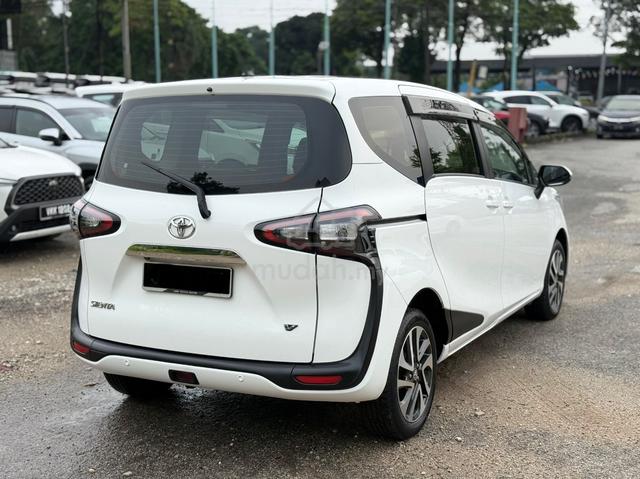 2018 Toyota Sienta 1.5V Carking 2017 2019 - 3