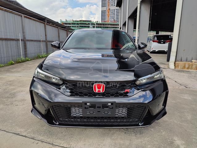 BLACK 2025 Honda CIVIC 2.0 TYPE R FL5 OFFER UNIT - 3