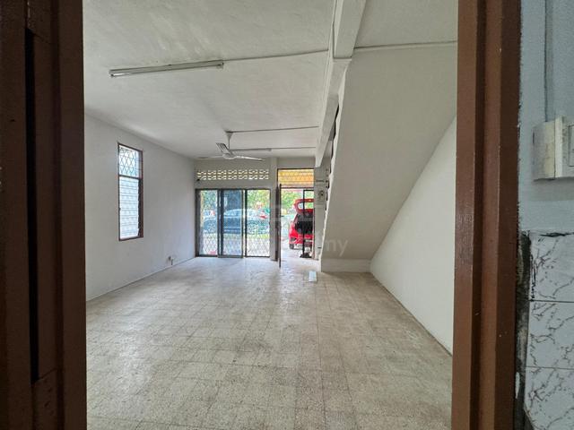 Sri Rampai 2-storey end lot terrace house 3 bilik 3 tandas 1