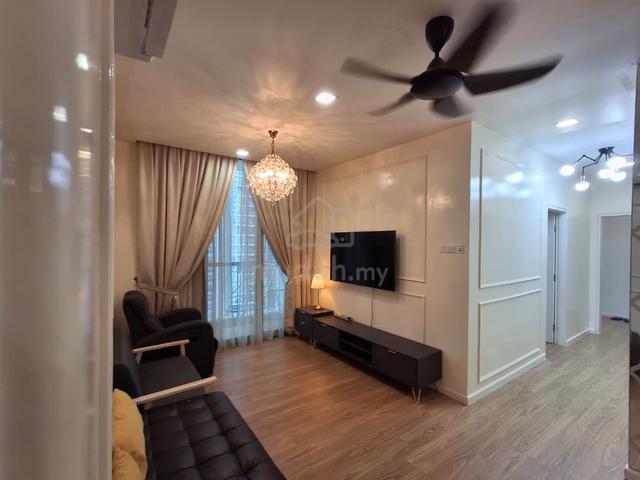 LakeFront Residence 1