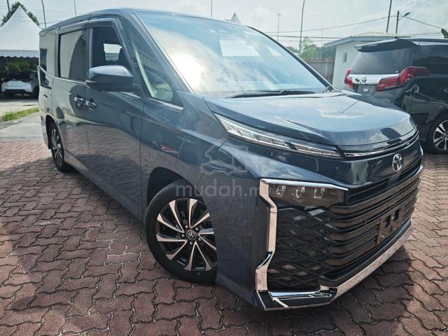 [ 4CAM HUD P/BOOT ] 2023 Toyota VOXY 2.0 SZ DIMBSM - 1
