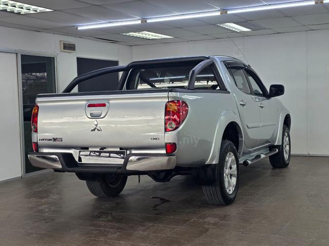 2012 Mitsubishi TRITON 2.5 VGT (A) - 4