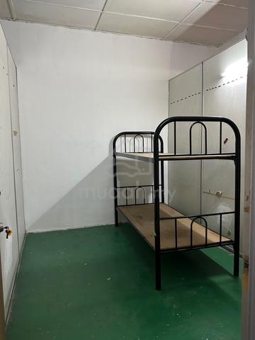 Non Sharing Room di Putra Point , berhampiran Giant nilai 1