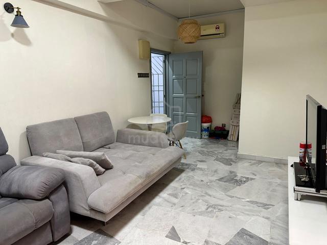 Goodyear Court 9 1