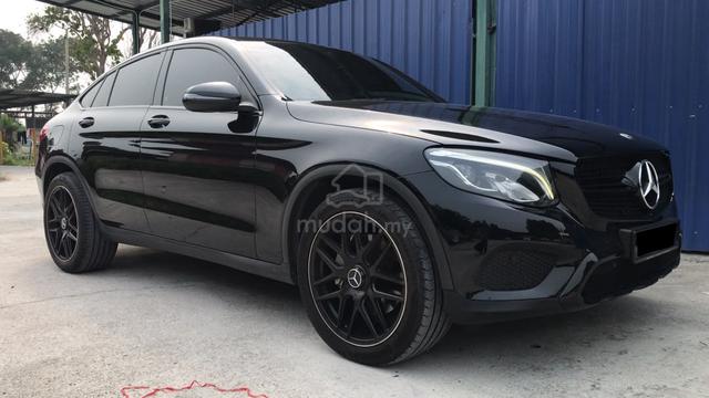 2019 Mercedes Benz GLC250 2.0 4MATIC (loan kedai) - 1