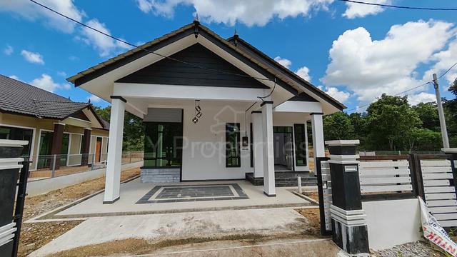 (CANTIK) Rumah Banglo Corner Lot, Design Exclusive Kg Tok Randok Ajil 1