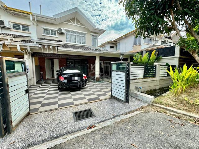 FREEHOLD RENOVATED 40X80 Semi Detach House Laman 2 Seri Putra Bangi 1