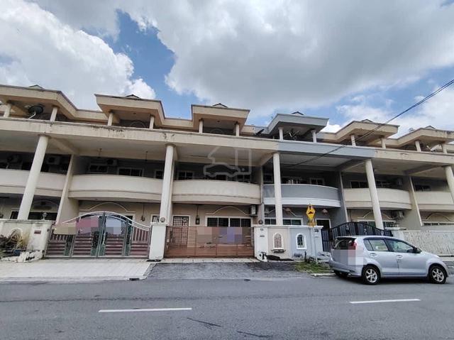 2.5 Storey Terrace House at Ipoh Garden East For Sale 1