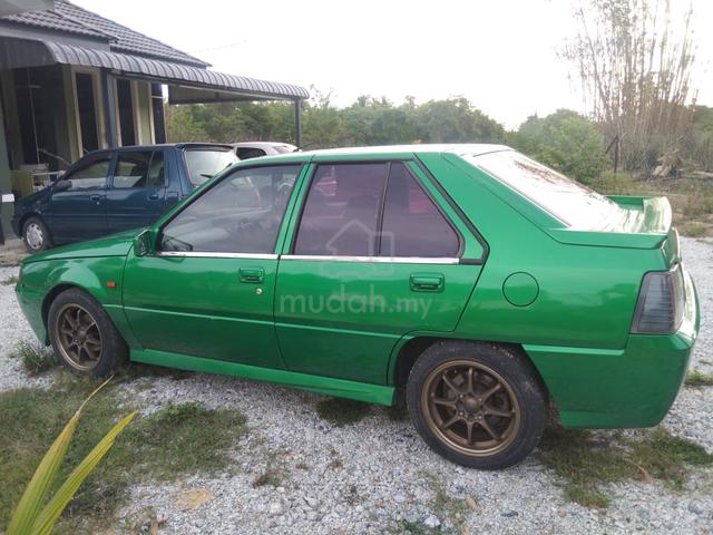 2004 Proton SAGA 1.3 LMST (M) - 1