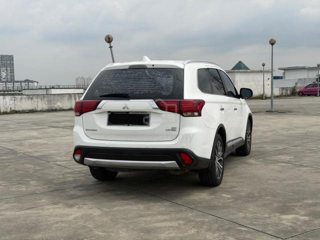 2018 Mitsubishi OUTLANDER 2.0 2.0 AWD (A)NICE CAR - 2