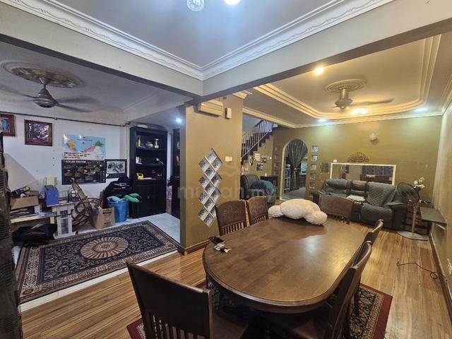 FULLY RENOVATED Double Storey Seksyen U10 Puncak Perdana Shah Alam 4
