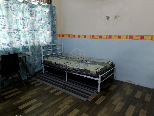 Bilik sewa rumah teres PANTAI PERMAI/ HILLPARK kemasukan segera 1