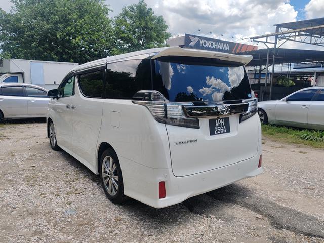 2022 Toyota VELLFIRE 2.5 ZA GOLDEN EYE (A) - 3