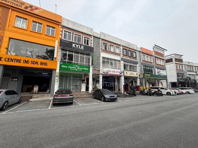 Taman Nusa Sentral @ Iskandar Puteri Three Storey Shoplot of 2nd Floor 1