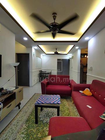 Residensi Laguna Biru 2 4