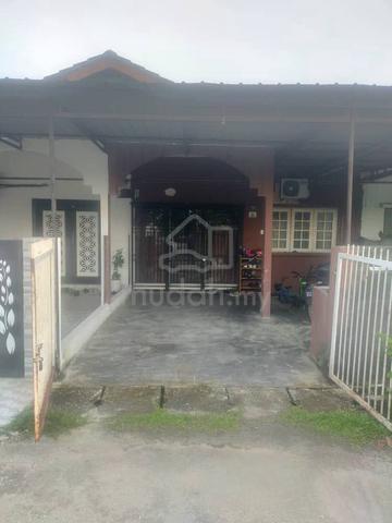 For Sale: Single Storey Terrace House Taman Dahlia, Kg Delek Kanan, 1