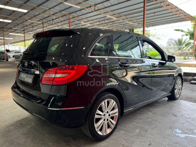 2014 Mercedes Benz B200 1.6 (A) BLUEEFCY Hatchback - 4