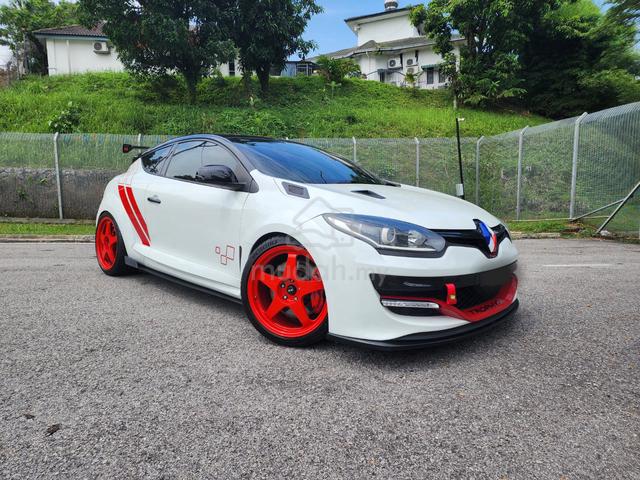 2015 Renault MEGANE 2.0 RS 275 TROPHY-R (M) - 1