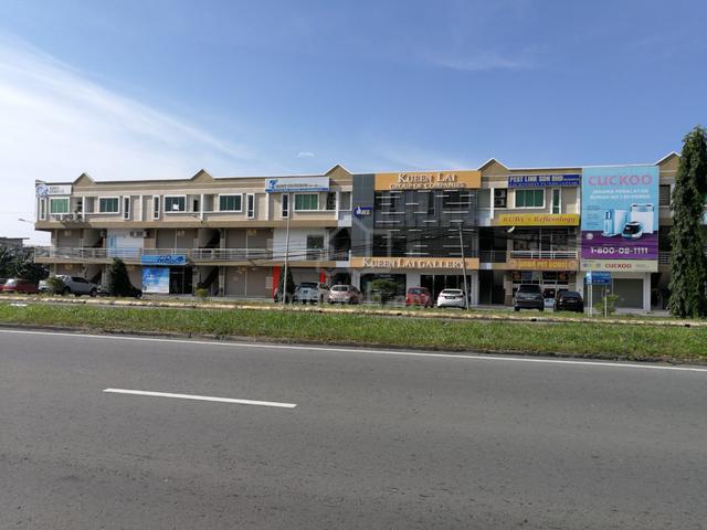 Shop Office for Rent, Road Frontage 2nd Floor, Padimas Point Penampang 1