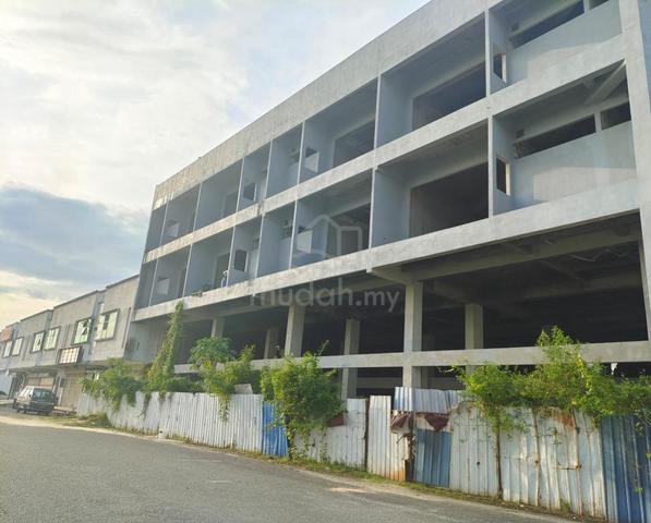 4 Storey Commercial Building at Taman Baru Mergong Alor Setar For Sale 1