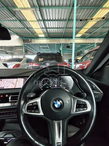 2021 Bmw 218i M  1.5L (A)  - 4